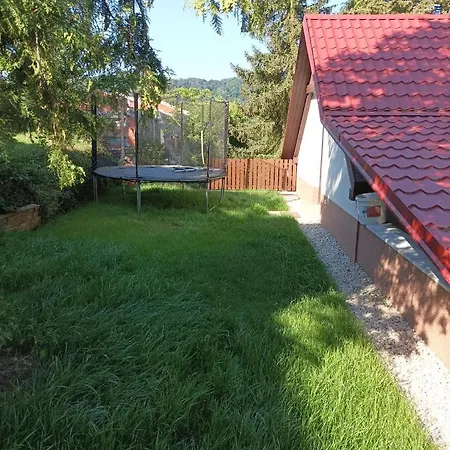 Villa Dum V Hlasne Trebani